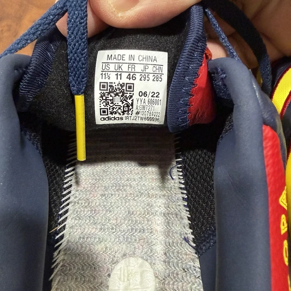 adidas item has